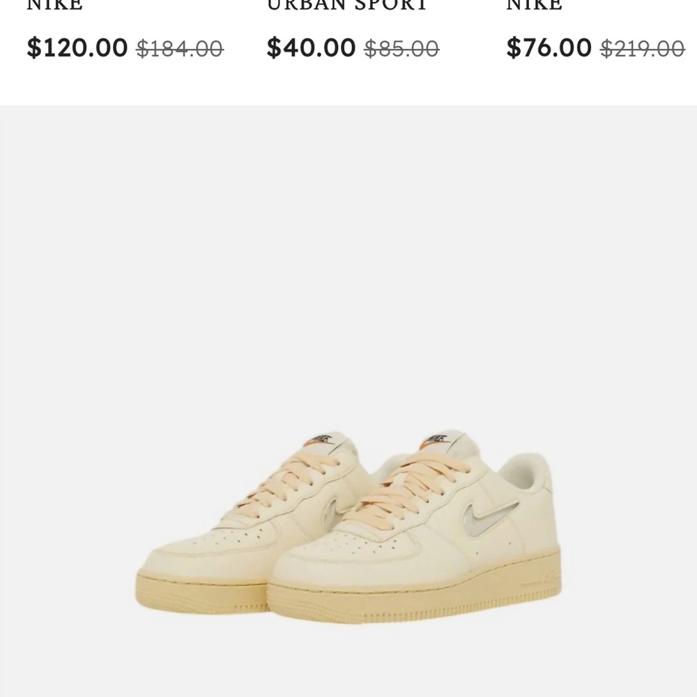 Women's Air Force 1 '07 Lx Sneakers In Coconut Milk / Light Bone